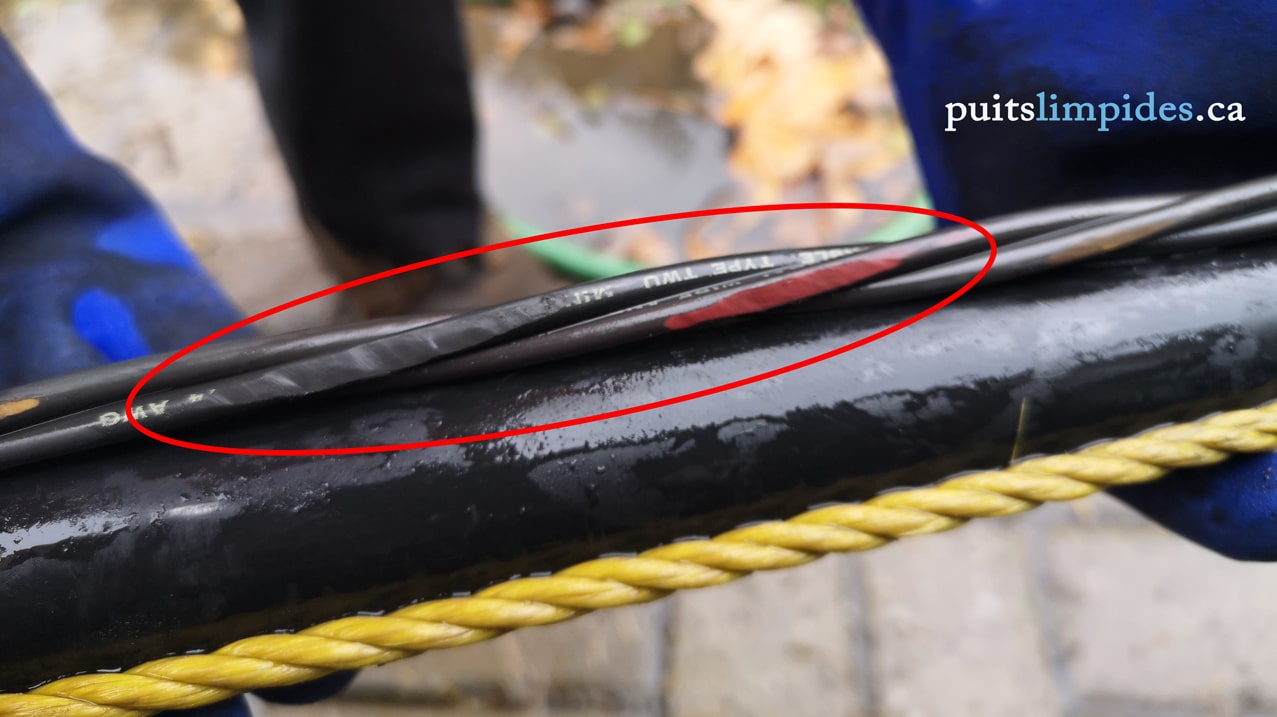 Le nettoyage du puits permet de repérer ces risques de panne électriques. Une simple protection peut corriger la situation avant qu'il ne soit trop tard.